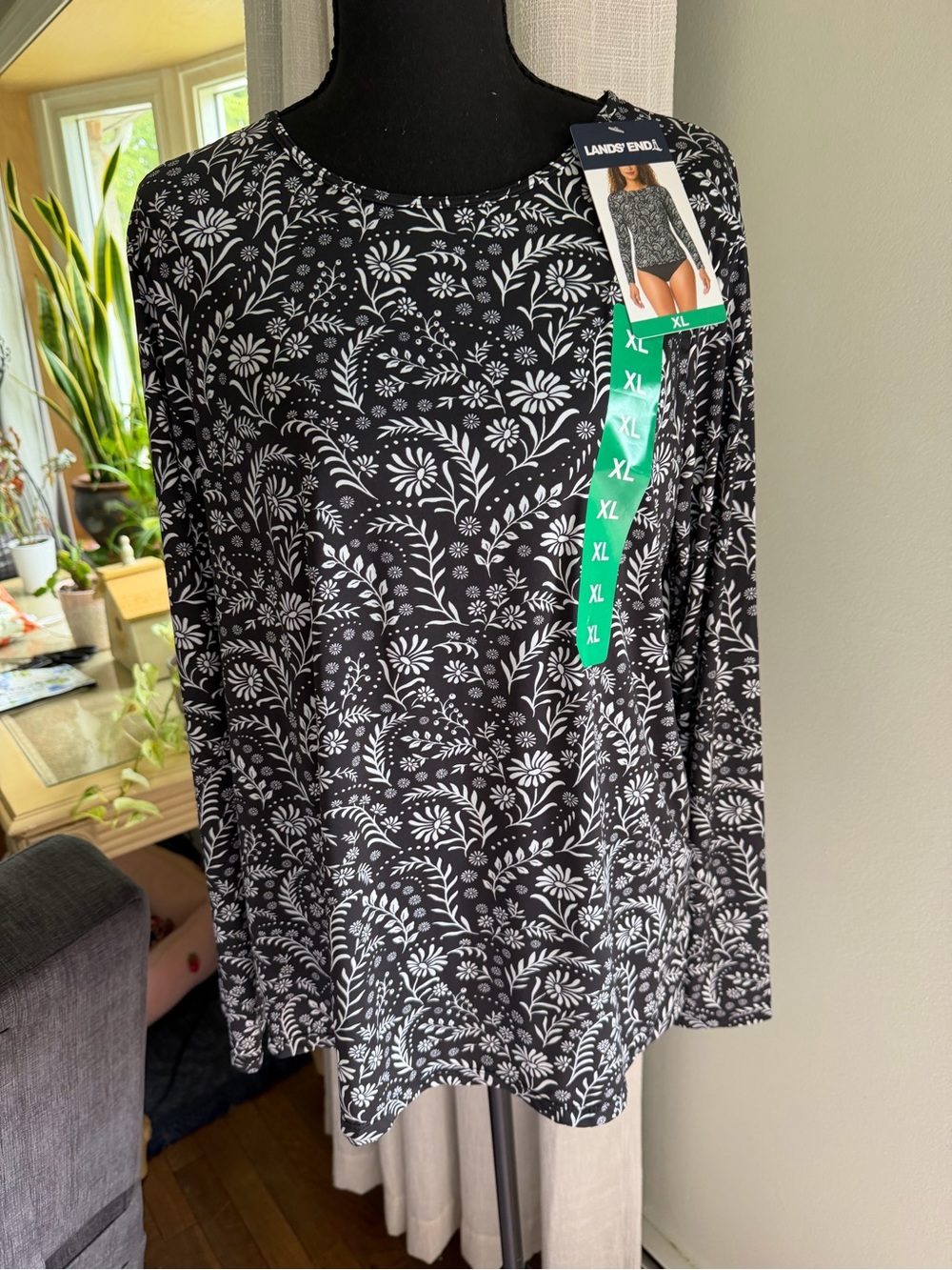 Lands' End Black and White Floral Long Sleeve Swim Top